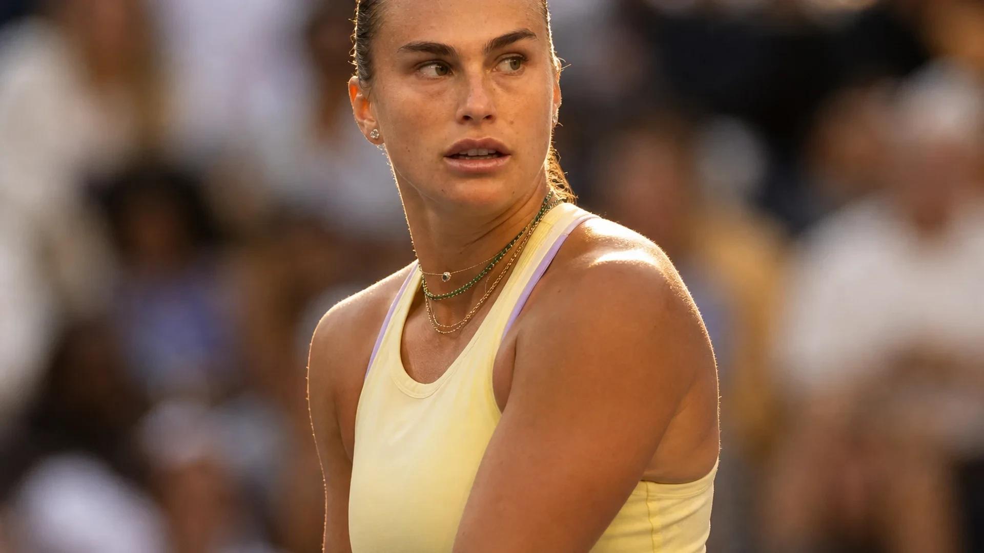 Aryna Sabalenka preparing to serve at the Cincinnati Open.