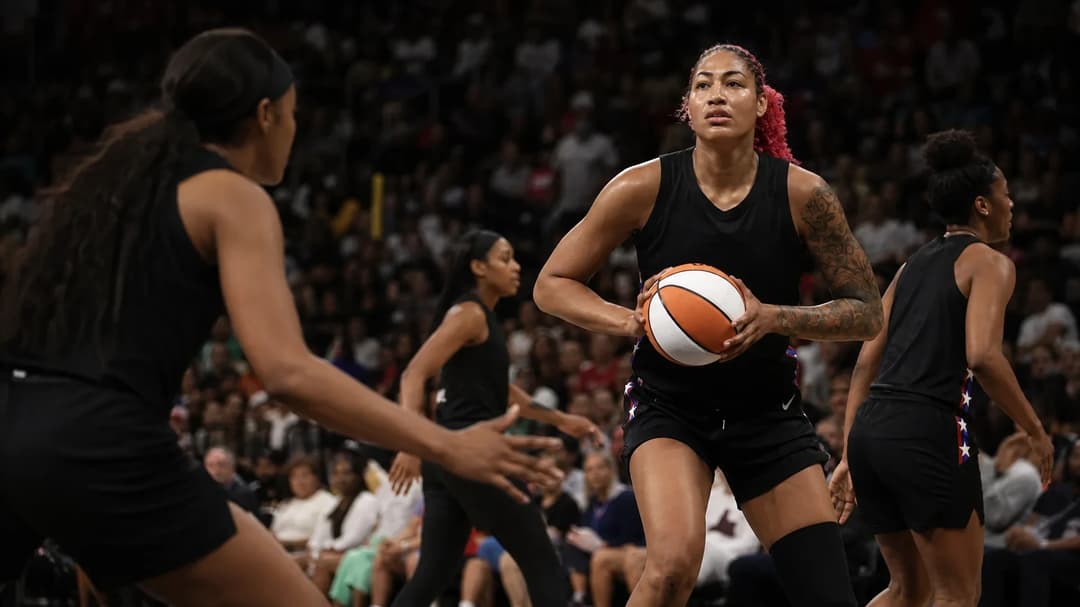 Shakira Austin of the Washington Mystics in action on the basketball court during a game.